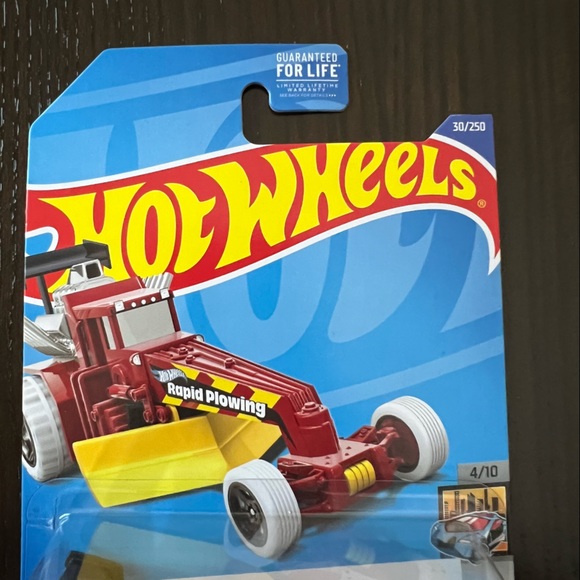 Hot Wheels #30 HW Metro #4 Red Street Cleaver - Picture 4 of 5